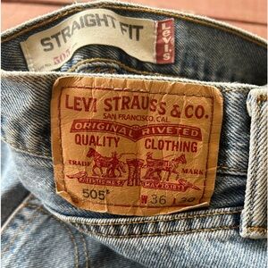 Levi Strauss 36/30–San Fran cal.-Straight fit 505-rare find CLEARANCE